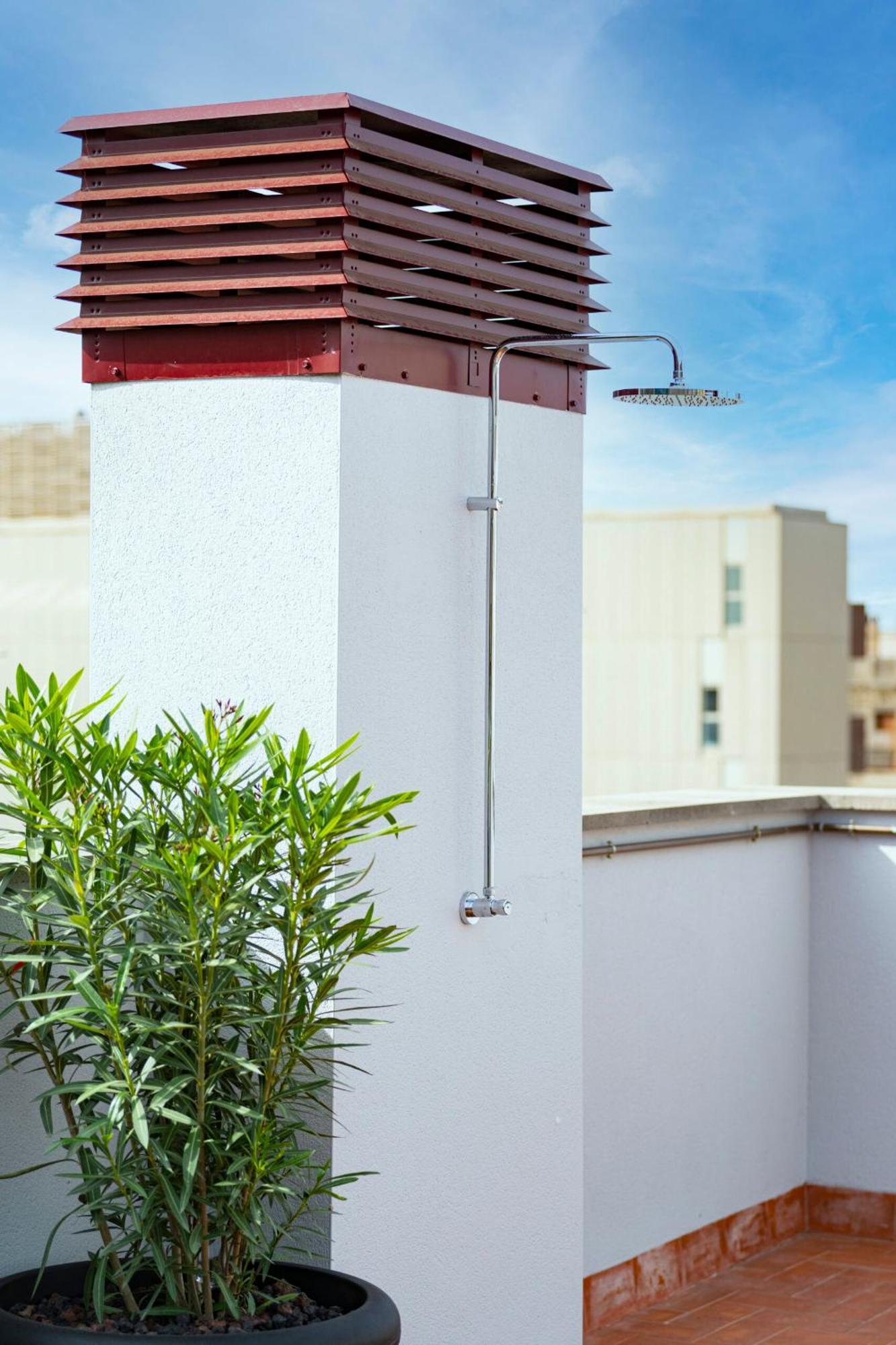 The Orbit Apartments Barcelona Exterior foto